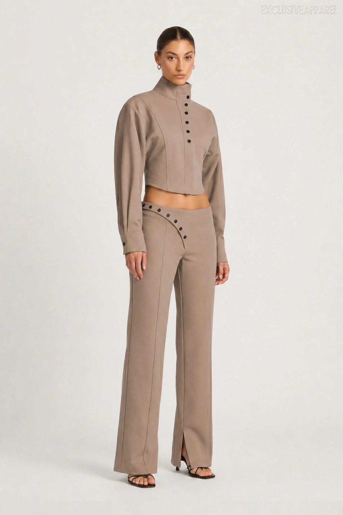 Zella Greyish-brown High-necked Buttoned Wide-leg Pants Set