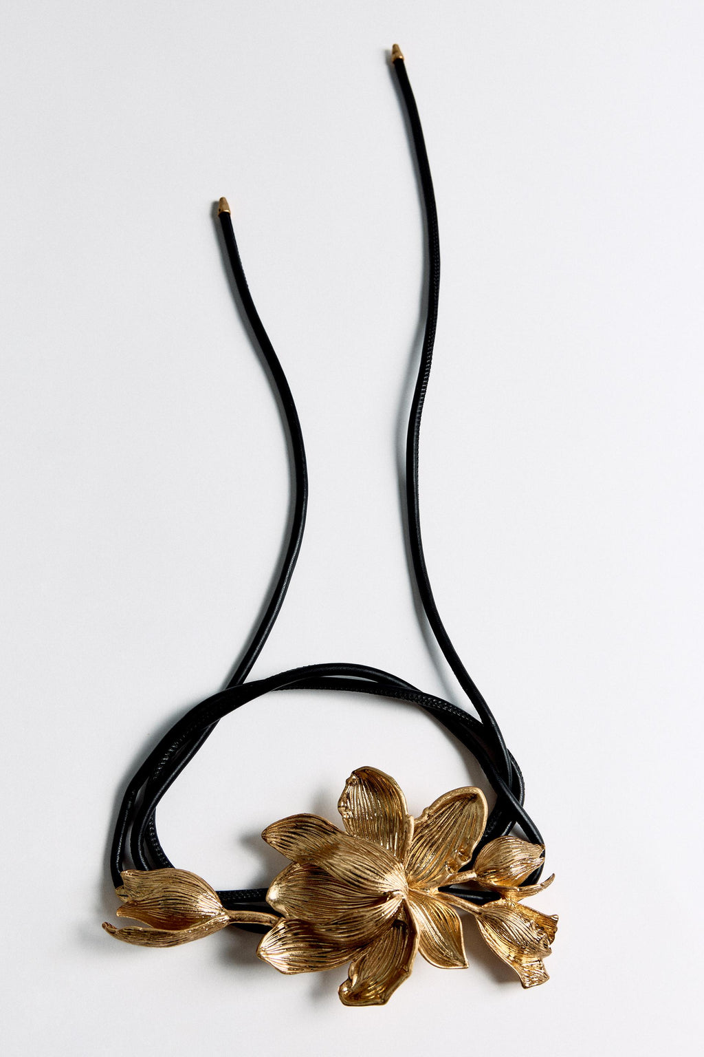 Metal Flower Cord Belt