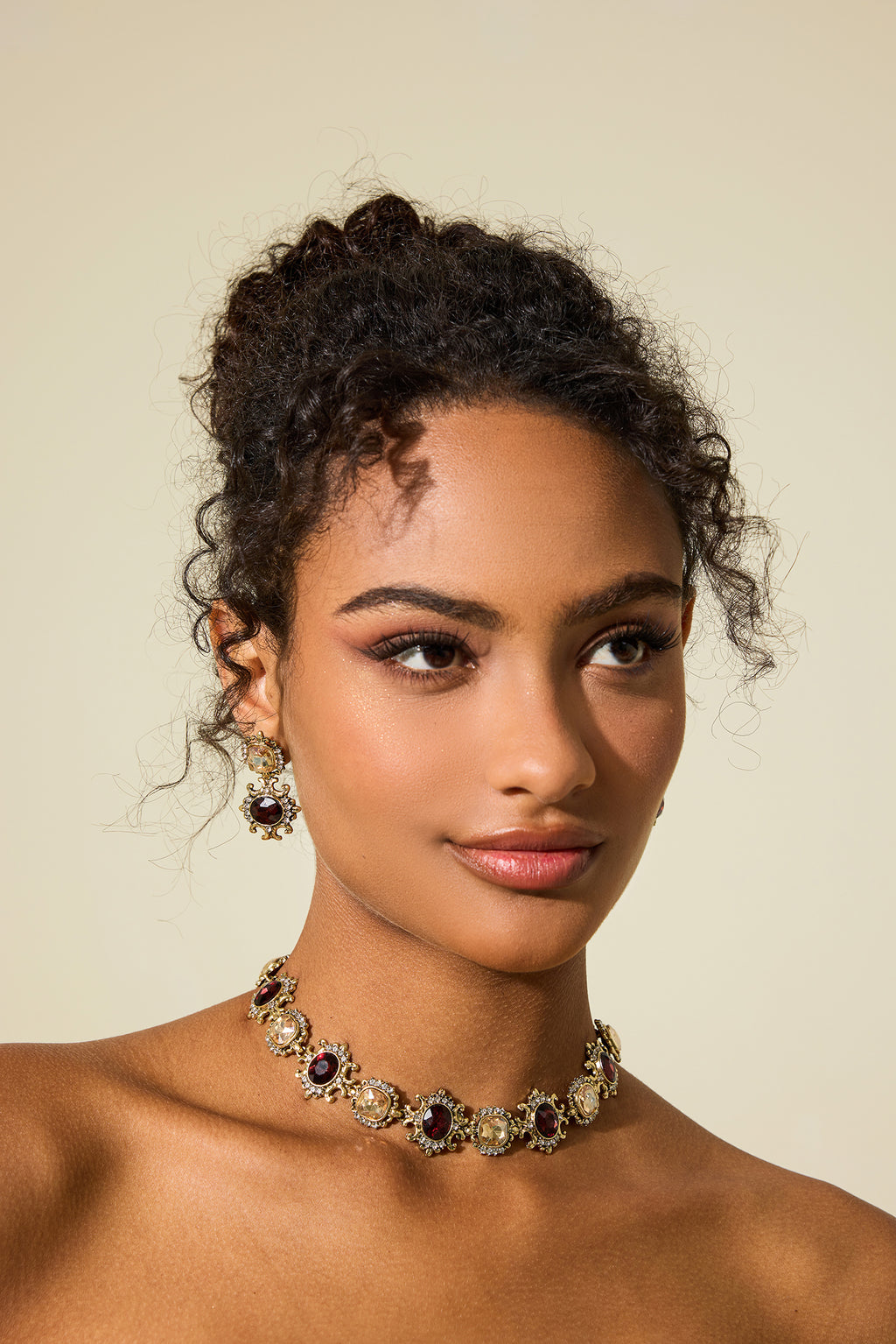 Imitation Gemstone Faux Diamond Choker & Stud Earrings Set