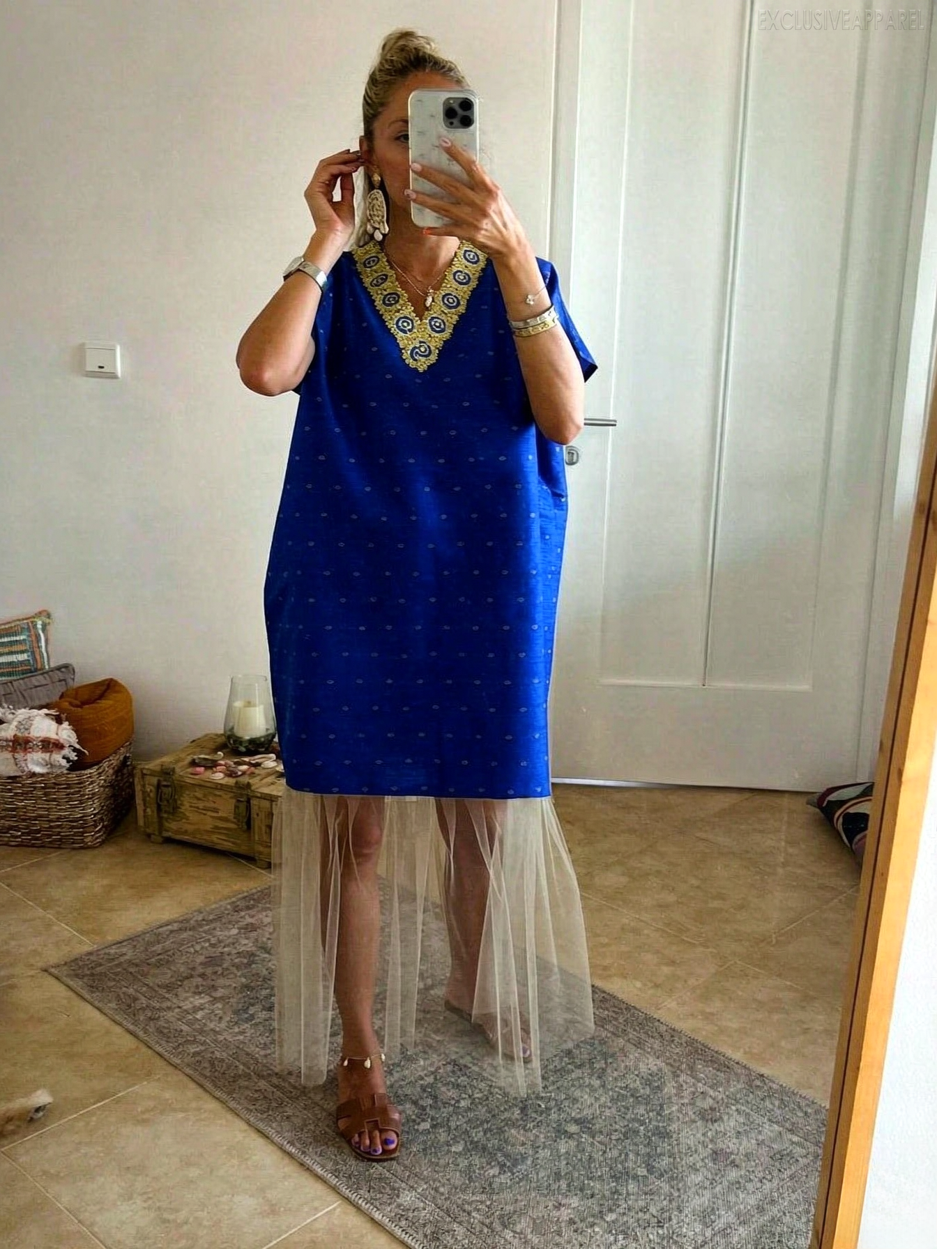 Lila Blue V-neck Net Silk Long Dress