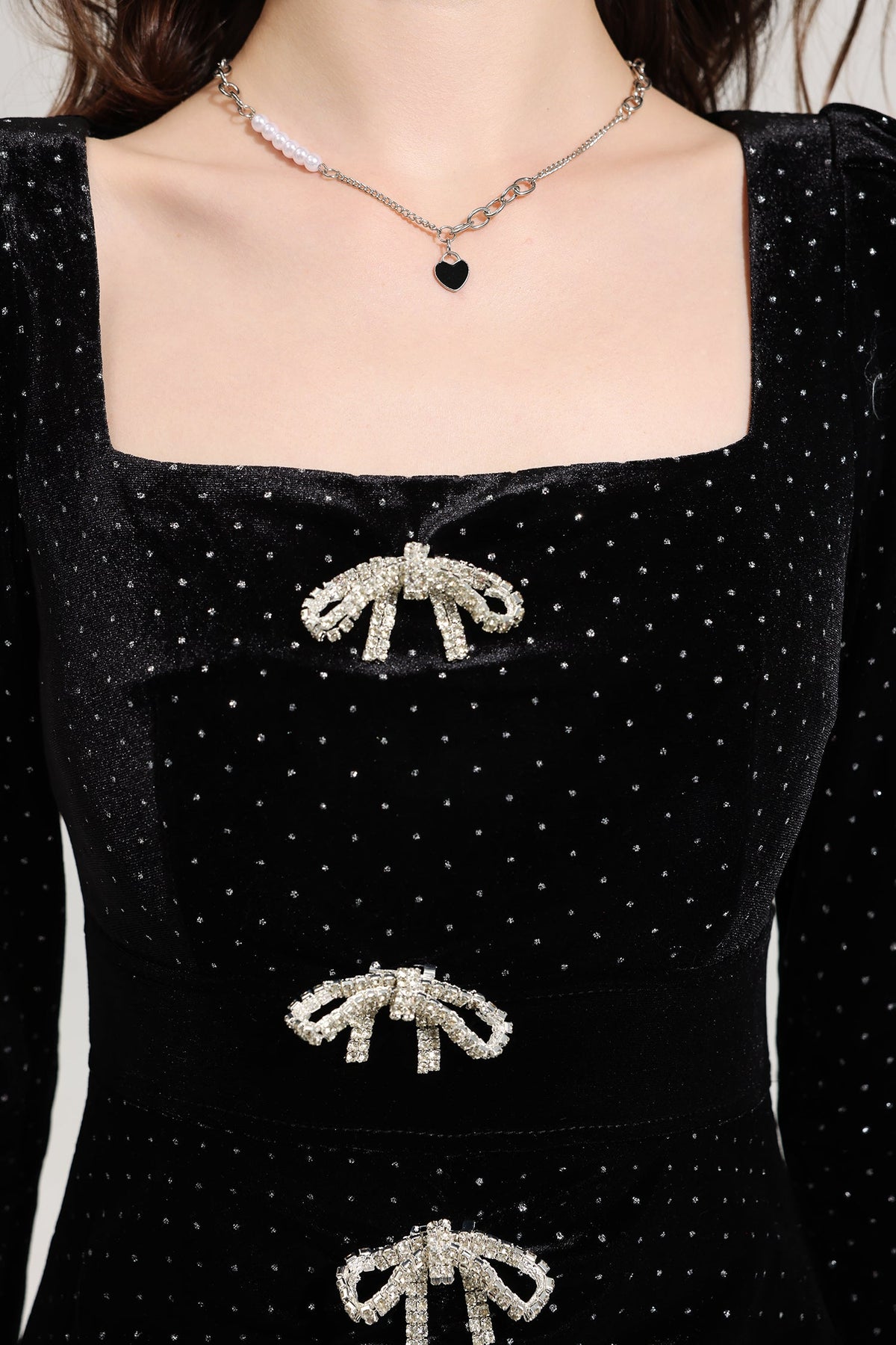 Faux Pearl Heart Pattern Necklace